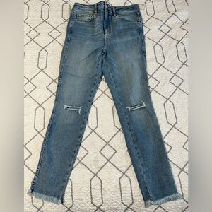 NWT Women’s We The Free distressed jeans-31